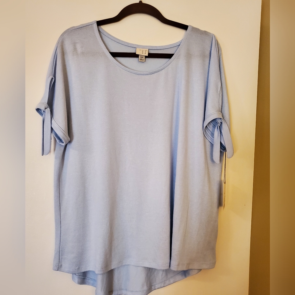 Women Round Collar Blouse